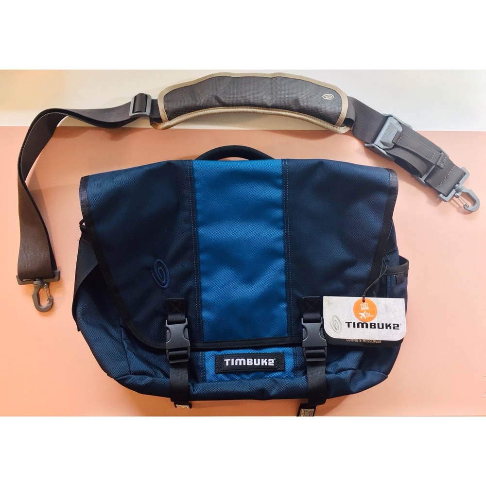 ⭐️NWT TIMBUK 2 MESSENGER BAG⭐️